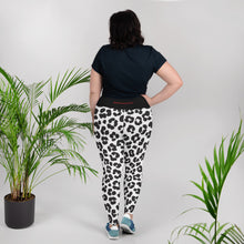 Load image into Gallery viewer, South Central Girl Leopard Plus Size Leggings